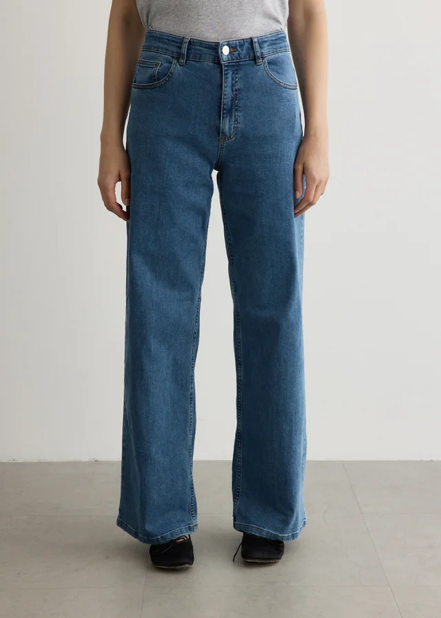 Baum und Pferdgarten Nicette Jeans in Blue from Incu, photo 1 of 1