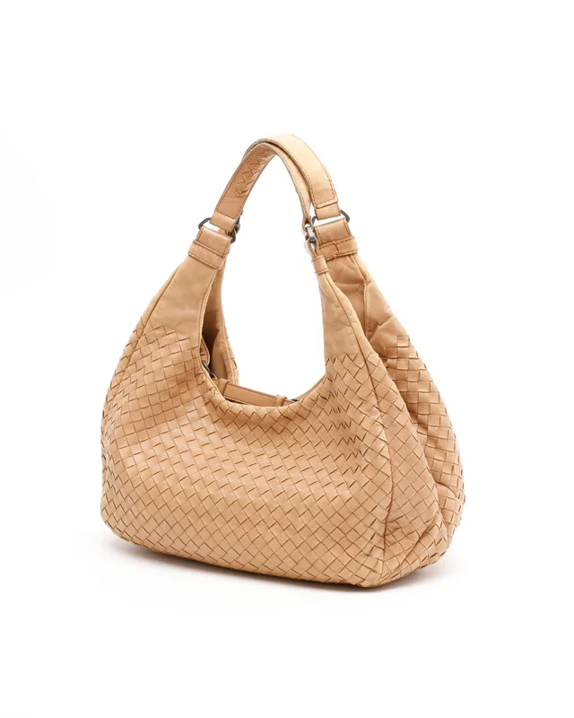 Bottega Veneta Intrecciato Campana Bag in Woven leather from A Retro Tale, photo 3 of 10