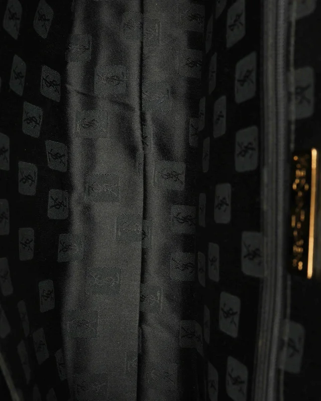 Saint Laurent Croc-Embossed Stitch Clutch Bag in Crocodile from A Retro Tale, photo 6 of 7