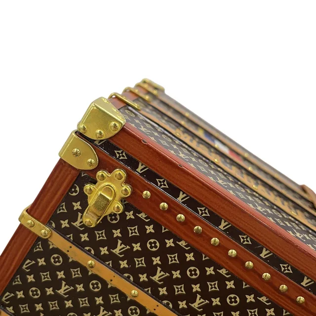 Louis Vuitton Paper weight BrownM99408 Monogram from GALLERY RARE, photo 5 of 11