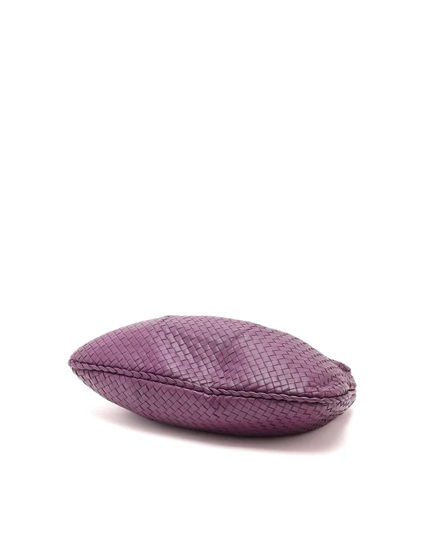 Bottega Veneta Large Intrecciato Hobo Bag in Woven leather from A Retro Tale, photo 4 of 8
