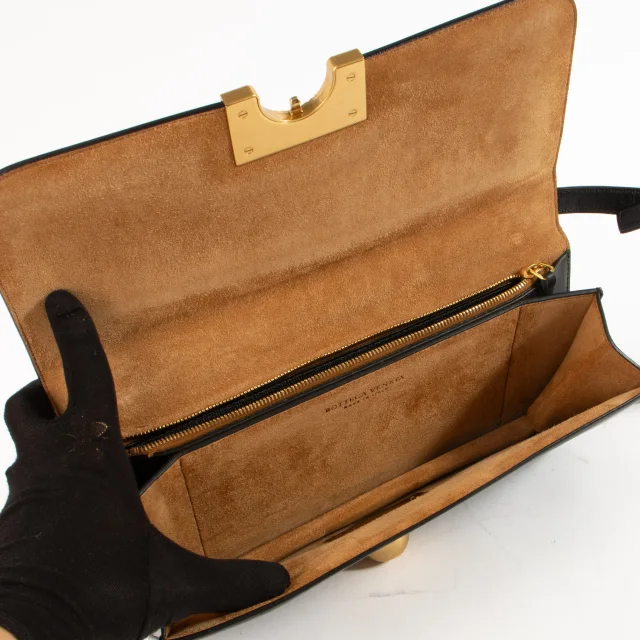 BV classic Black Crossbody in Black from Labellov, photo 7 of 9