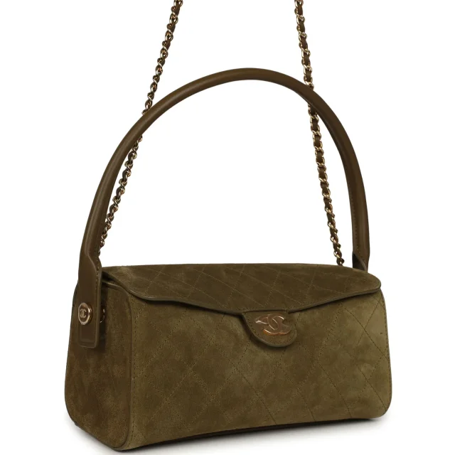 Chanel Barrel Clutch Bag in Green Calfskin from Madison Avenue Couture, photo 2 of 8