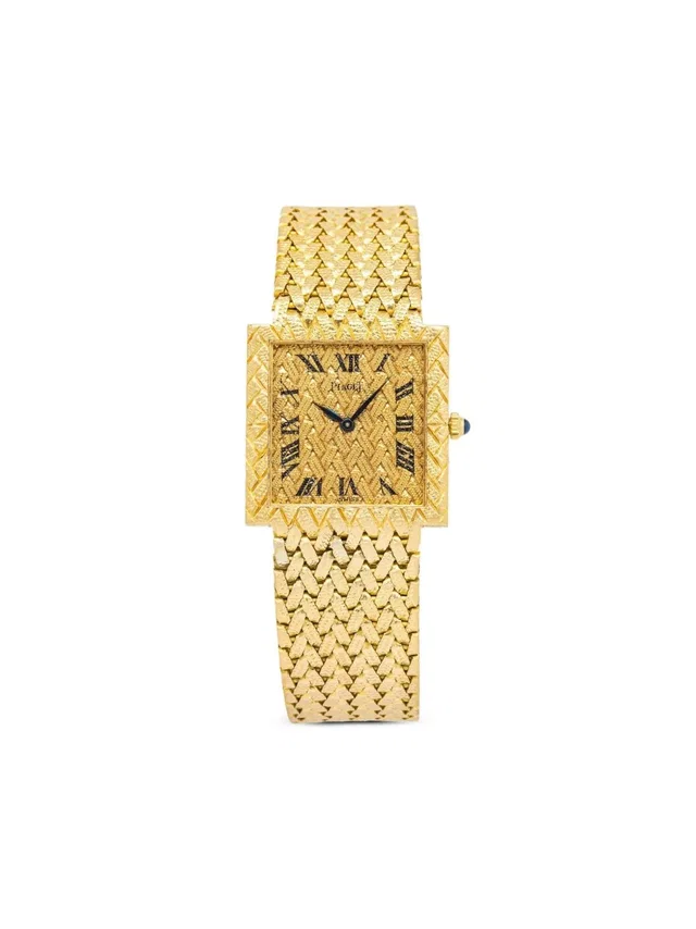 Piaget pre-owned Vintage 23mm - women - 18kt Yellow Gold/Sapphire Crystal in gold from Farfetch