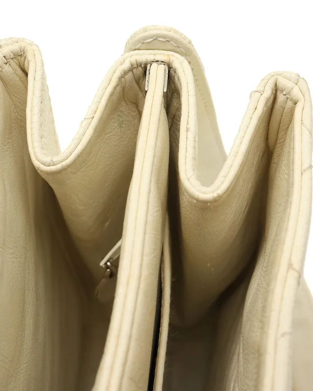 Chanel Caviar CC Shoulder Bag in Caviar leather from A Retro Tale, photo 7 of 11