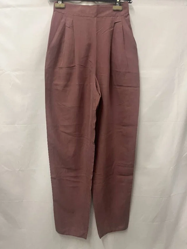 Max Mara Pure Silk High Waist Trousers Dusky Pink Size: 8 in Pink Silk from Oxfam Online Shop