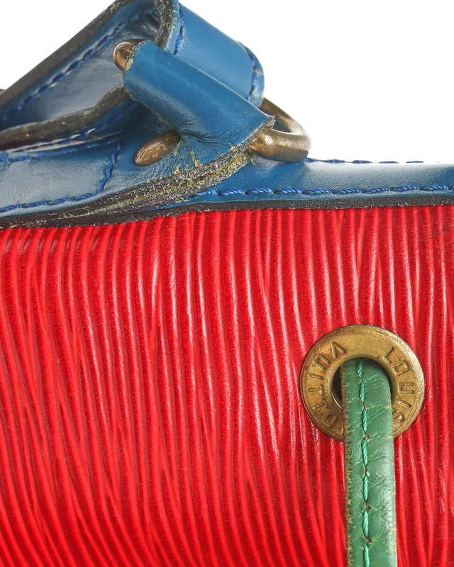 Louis Vuitton Epi Noé GM Bag in Leather from A Retro Tale, photo 7 of 11