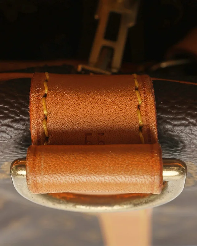 Louis Vuitton Monogram Keepall Bandoulière 55 Weekend Bag in Coated canvas from A Retro Tale, photo 7 of 11