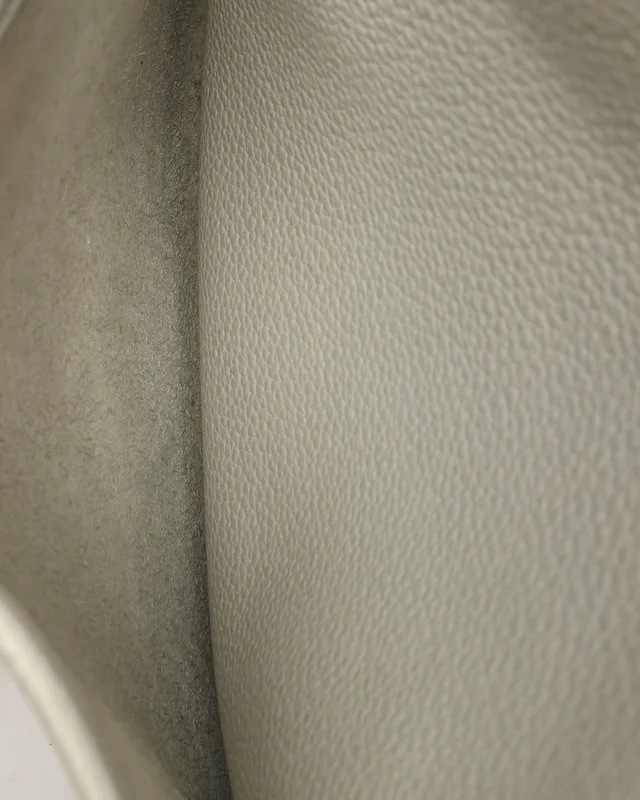 Hermès Clemence Evelyne III GM Bag in Clemence leather from A Retro Tale, photo 11 of 12