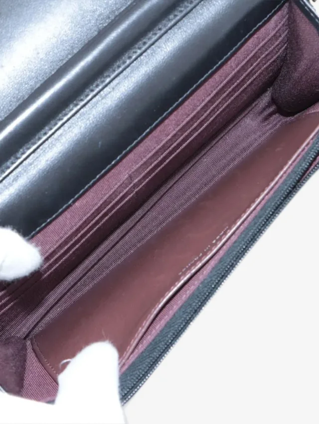 Chanel Black 2020 lambskin quilted Wallet on Chain in Black Lambskin from Sign of the Times, photo 13 of 16