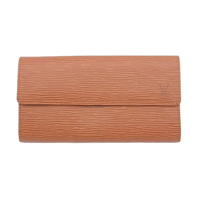 Louis Vuitton Wallet Pochette Porte-Monnaie Cult Credit in Leather from The Reluxe