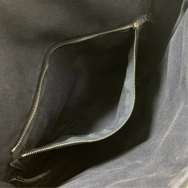 Hermès Fourre Tout Basace PM Canvas Shoulder Bag in Black Canvas from LuxUness, photo 10 of 14