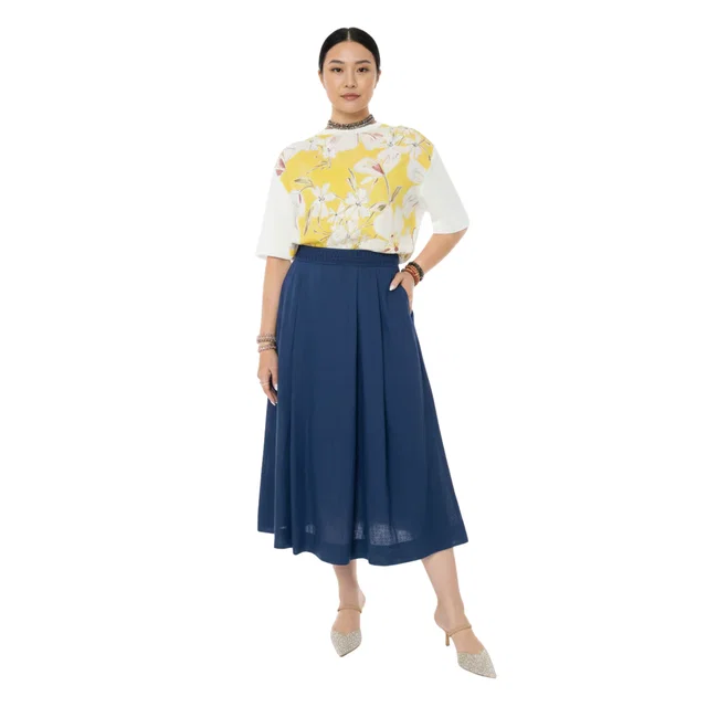 Loro Piana T-SHIRT FLOWER FAIR TOP (قميص) in Silk from Luxury Promise