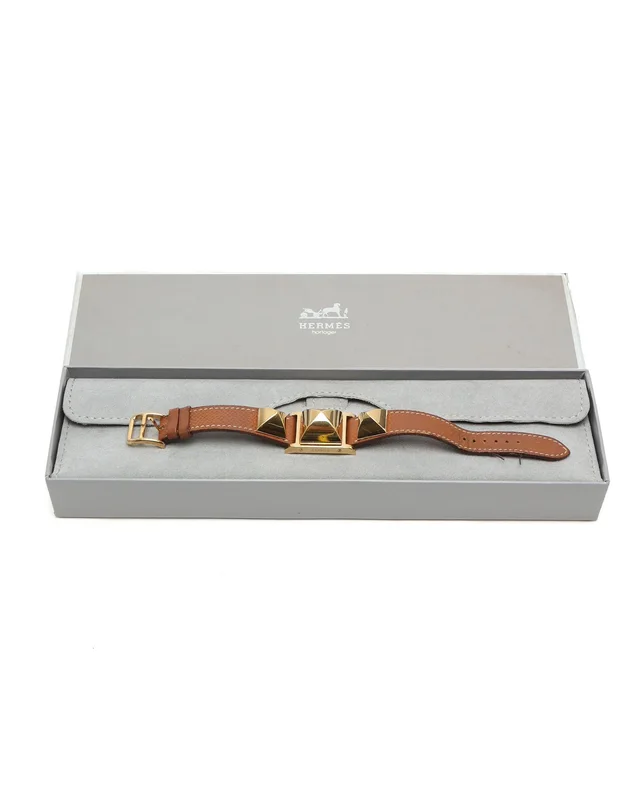 Hermès Medor 23mm Gold-Plated Watch in Gold Leather from A Retro Tale, photo 2 of 8