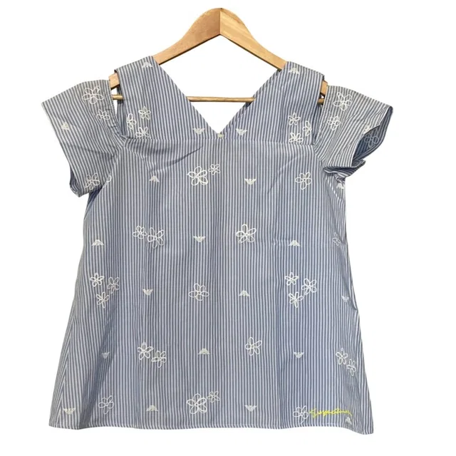 Giorgio Armani Junior Stripe Embroidered Blouse from LuxUness