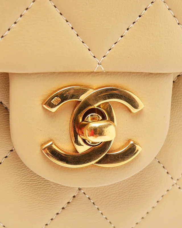 Chanel Mini Square Single Top Handle Flap Bag in Leather from A Retro Tale, photo 6 of 12