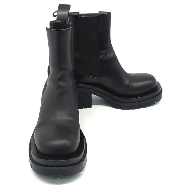 Bottega Veneta 보테가 베네타 첼시 부츠 from GUGUS