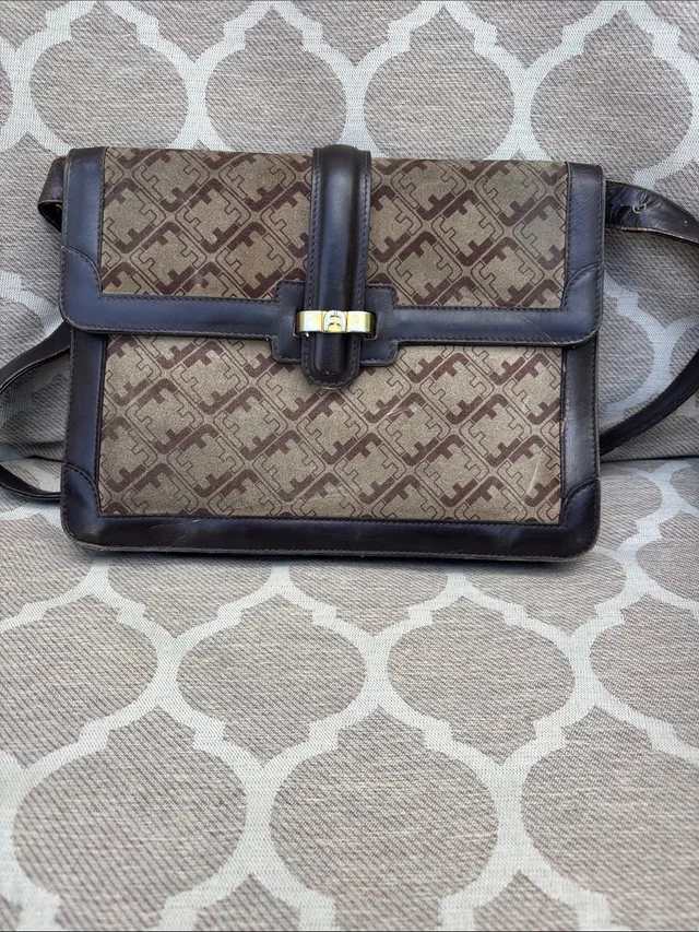 Ferragamo Vintage Brown And Gold Leather Logo Patch Shoulder Bag in brown|red|neutral Leather from Poshmark, photo 1 of 1