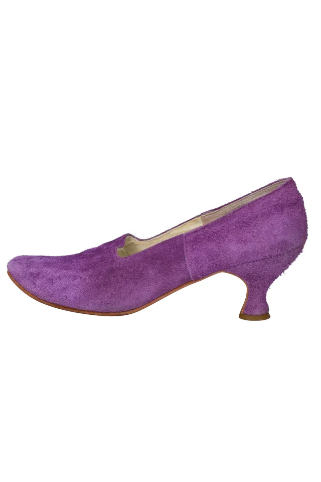Comme des Garçons Purple Suede Pumps 2000 in Purple Suede from Resurrection Vintage