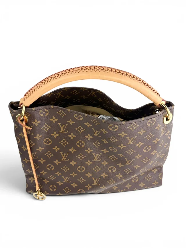 Louis Vuitton Monogram Artsy GM in Coated canvas from Season 2 Consign, photo 5 of 10