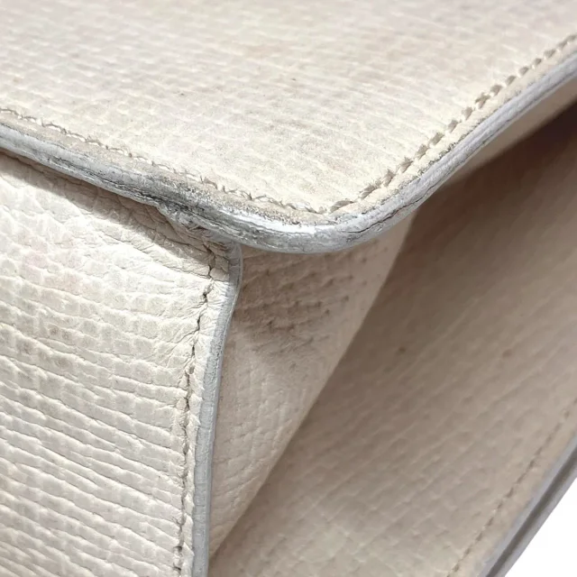 Loewe Barcelona Leather Handbag in Beige Calfskin from LuxUness, photo 4 of 8