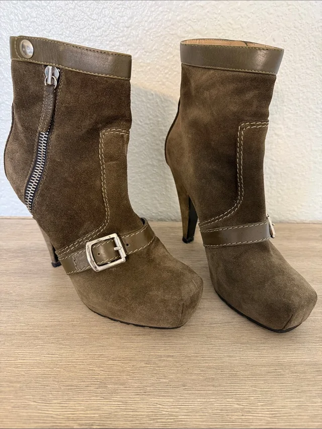 Proenza Schouler Velour Peat Suede Booties Vintage 2010 in green|brown|red Suede from Poshmark