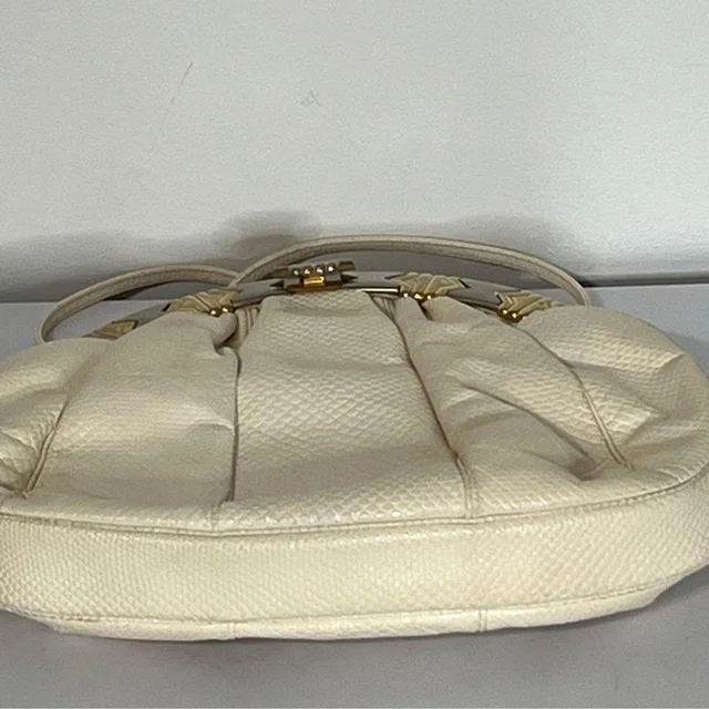 Judith Leiber Women's Bag - Cream in White from Depop, photo 5 of 9