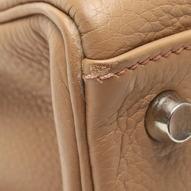 Hermès Kelly 32 Retourne Taurillon Clemence Bag in Clemence leather from A Retro Tale, photo 6 of 12