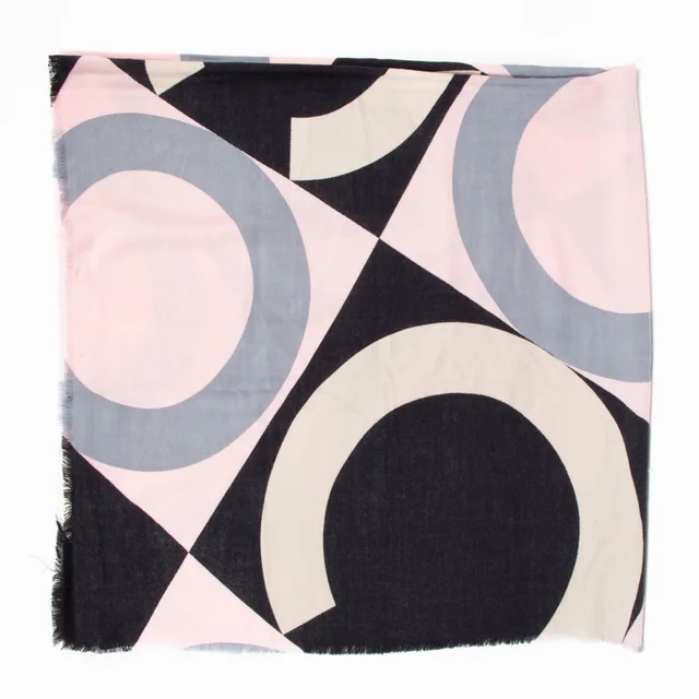 Chanel CC Shawl in Multicolor from Labellov, photo 2 of 3