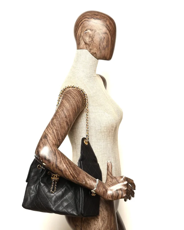 Chanel Small Caviar 25 Bag in Caviar leather from A Retro Tale, photo 9 of 9