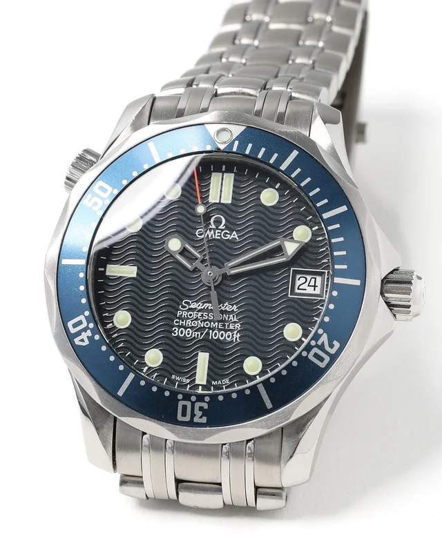 Omega Seamaster Diver 300M circa 2006 Watch from A Retro Tale, photo 2 of 2