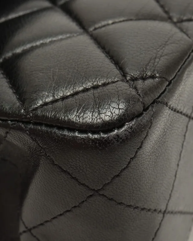 Chanel Classic Lambskin Medium Double Flap Bag in Lambskin from A Retro Tale, photo 7 of 10