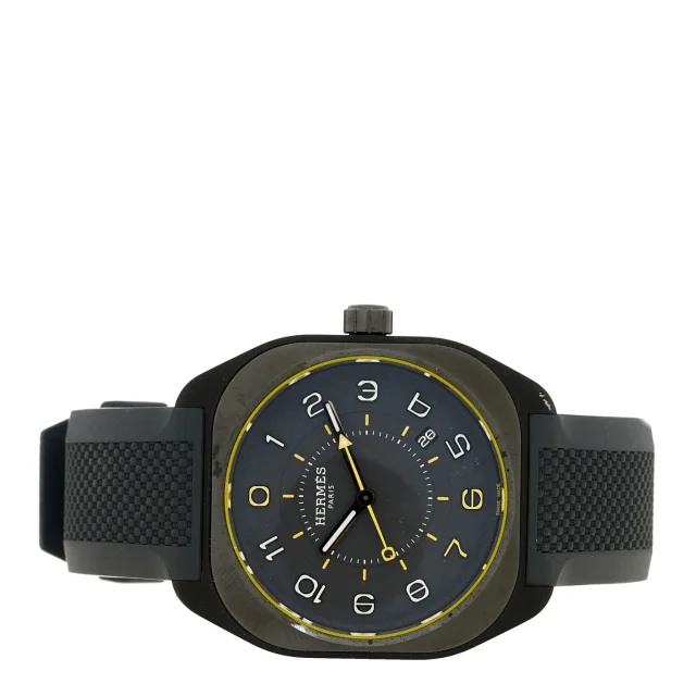 Hermès Graphene Nickel Rubber 39mm H08 Automatic Watch Noir in Black from FASHIONPHILE, photo 2 of 5