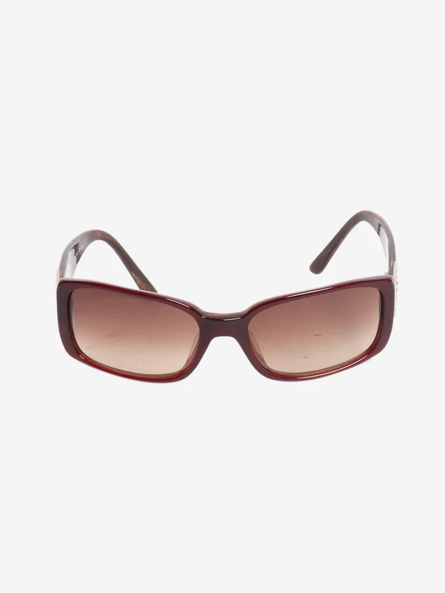 Chanel Burgundy rectangular sunglasses in Burgundy from Sign of the Times