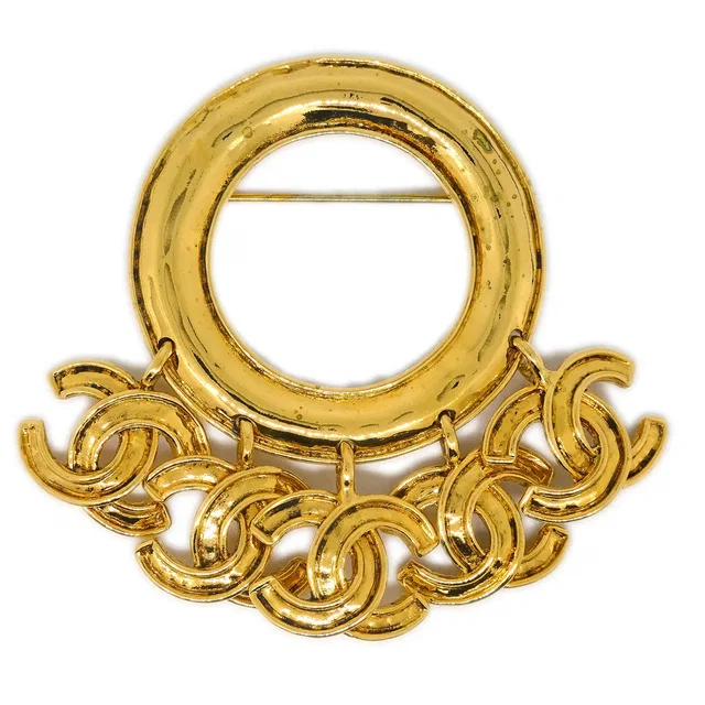 Chanel Hoop Brooch Pin Gold 94P in Gold from AMORE Vintage Tokyo