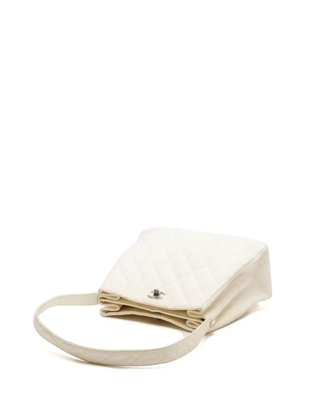 Chanel Caviar CC Shoulder Bag in Caviar leather from A Retro Tale, photo 4 of 11