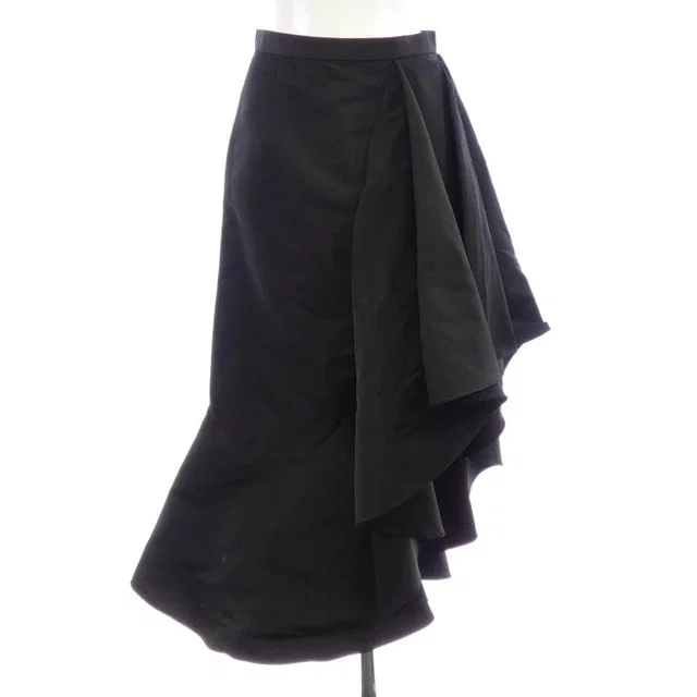 Alexander McQueen Skirts from LuxUness