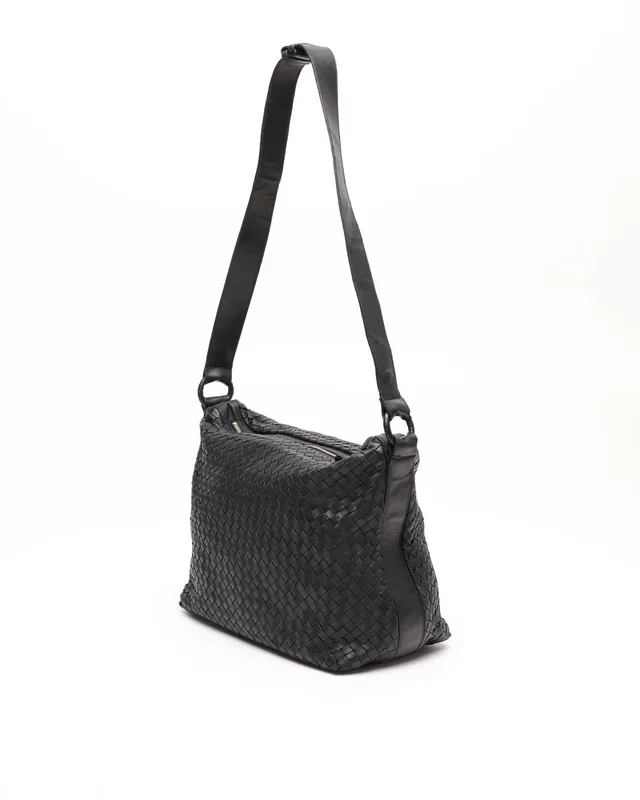 Bottega Veneta Intrecciato Shoulder Bag in Woven leather from A Retro Tale, photo 3 of 12