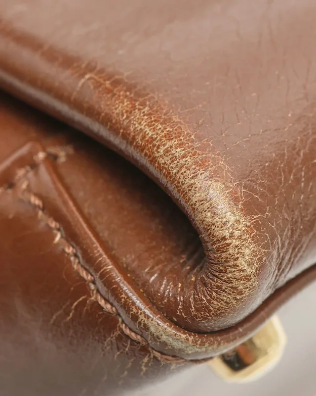 Gucci Leather Bag in Leather from A Retro Tale, photo 7 of 9
