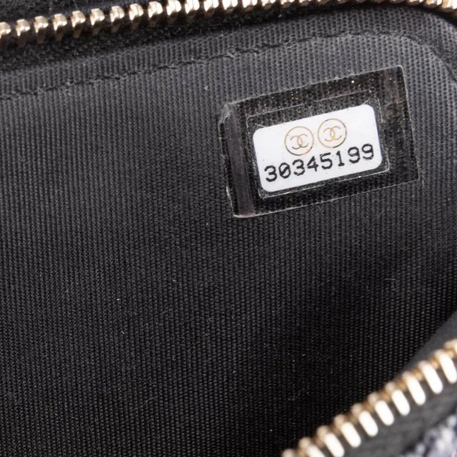 Chanel Raffia Deauville Double Zip Wallet On Chain in Raffia from A Retro Tale, photo 8 of 9
