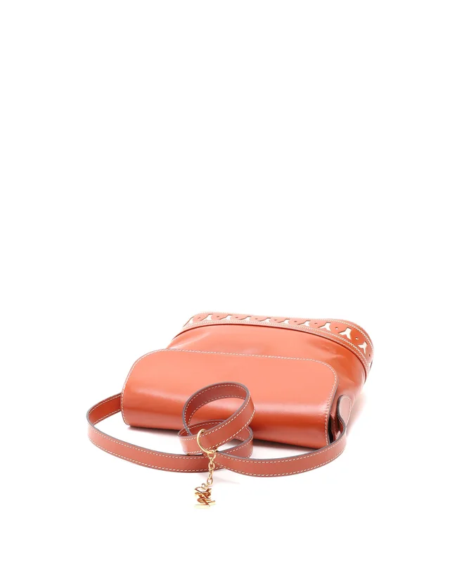 Saint Laurent Y Line Leather Shoulder Bag in Leather from A Retro Tale, photo 5 of 7