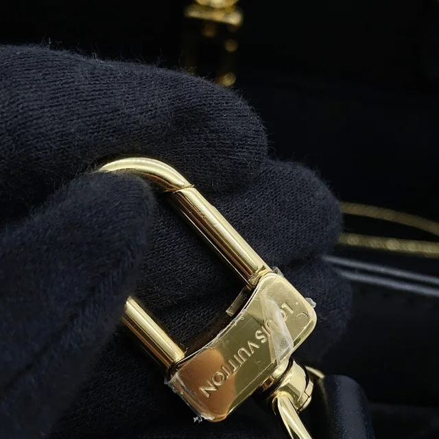 Louis Vuitton Avenue 2WAY Bag NoirM25577 Monogram Empreinte Leather Size PM in Leather from GALLERY RARE, photo 15 of 18