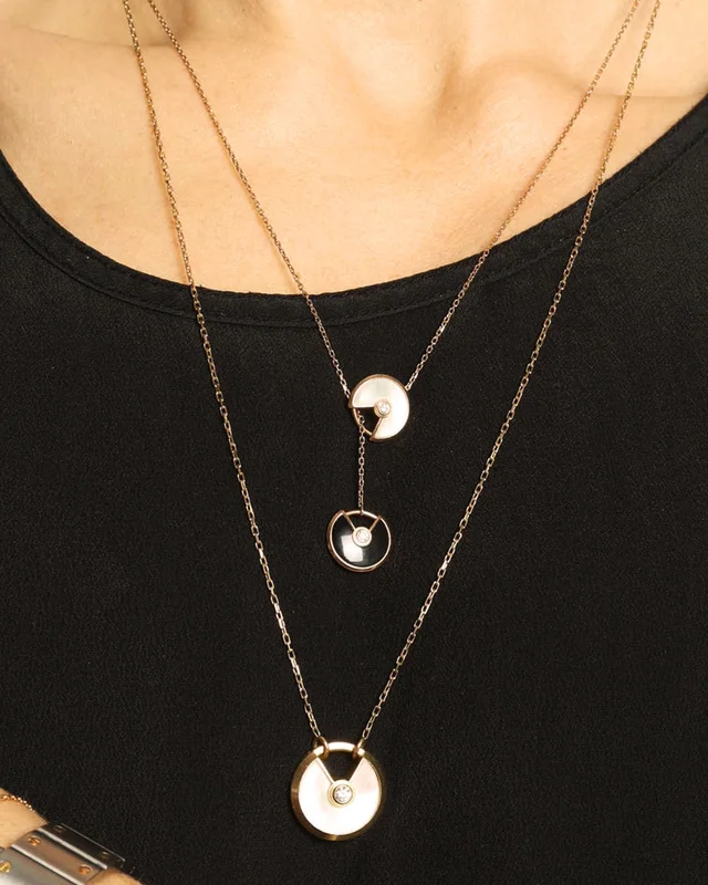 Amulette de Cartier necklace, Large Model from A Retro Tale, photo 2 of 2