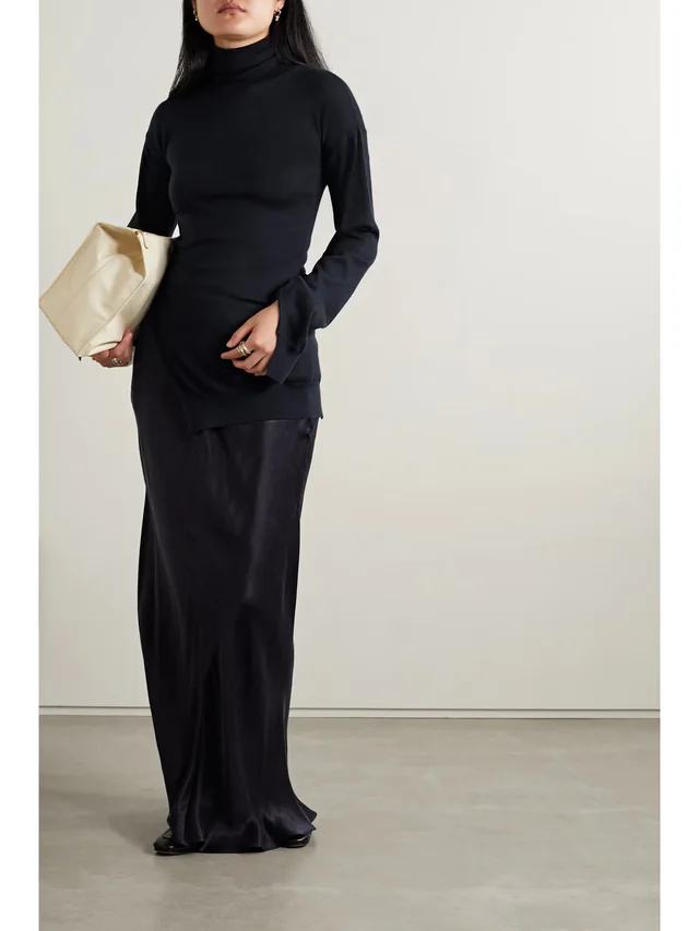 THE ROW Nomi cashmere turtleneck sweater in Blue, photo 2 of 2 from NET-A-PORTER (Canada)