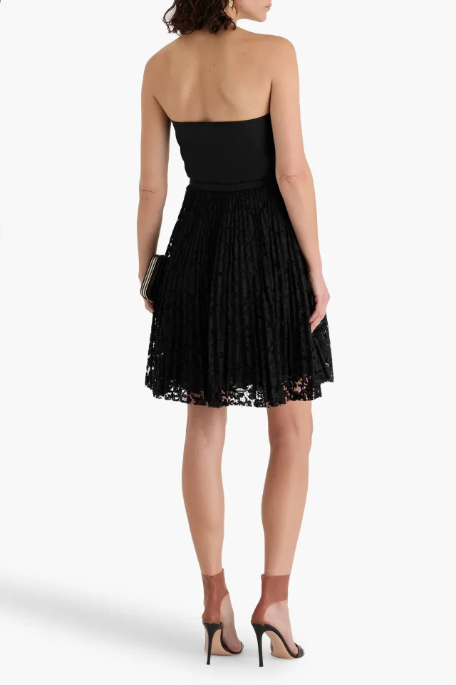 Valentino Garavani Strapless Cotton-Blend Lace and Crepe Mini Dress in Black, photo 3 of 4 from THE OUTNET