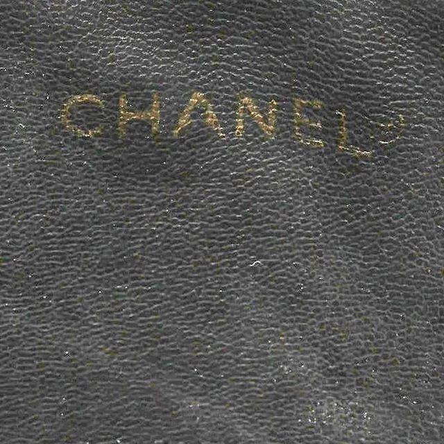 Chanel CC Studded Tote Bag in Leather from A Retro Tale, photo 7 of 10
