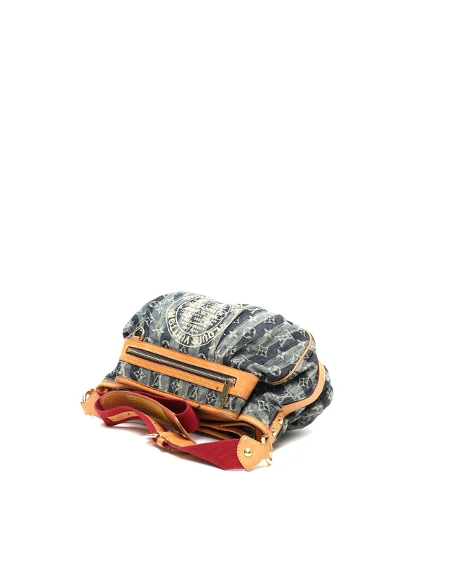 Louis Vuitton Monogram Cabas Raye PM Bag in Canvas from A Retro Tale, photo 5 of 15