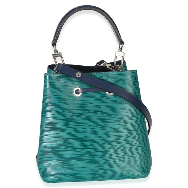 Louis Vuitton Emerald Indigo Epi Neonoe Bb Green Leather Handbag in Green Leather from HEWI, photo 2 of 2