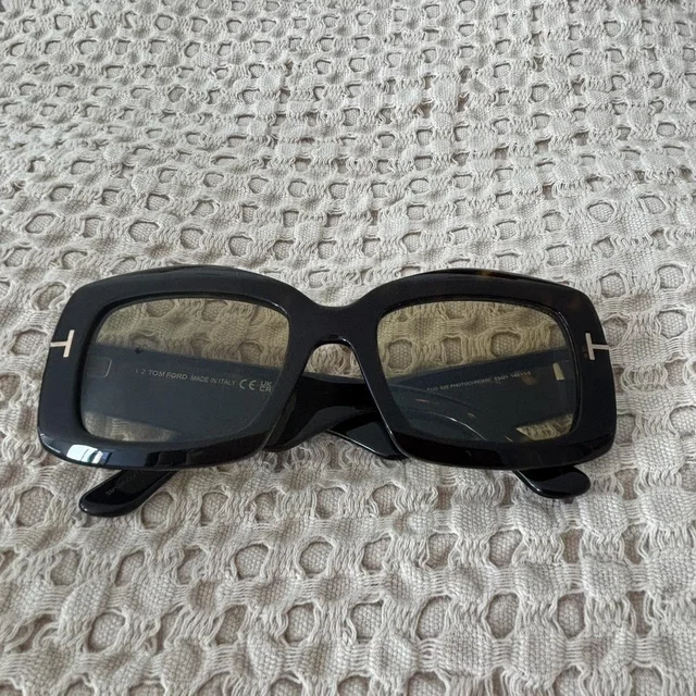 Tom Ford Women's Square Sunglasses - Black in black from Depop, photo 1 of 1