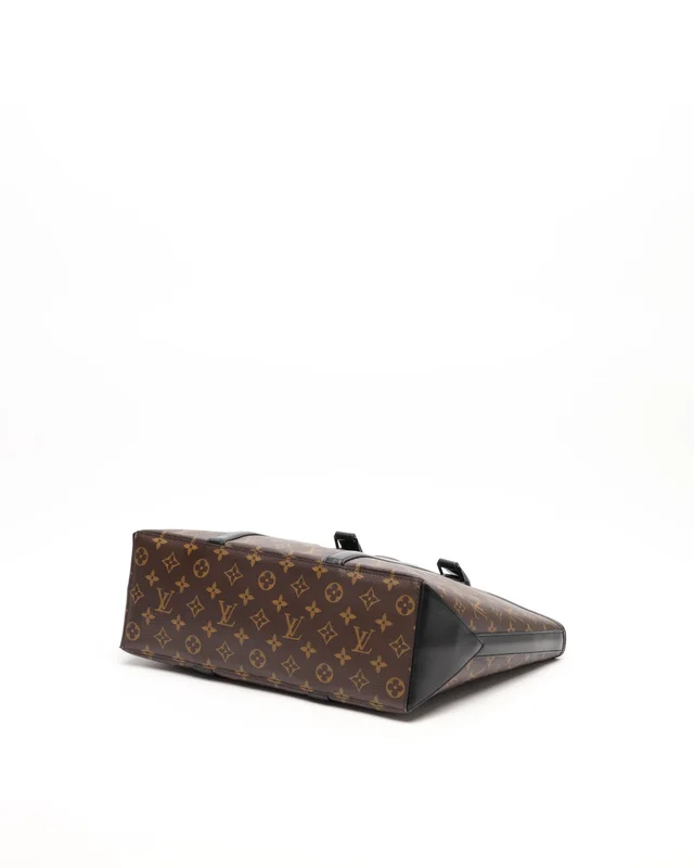 Louis Vuitton Monogram Macassar Weekend PM Tote Bag in Coated canvas from A Retro Tale, photo 4 of 9